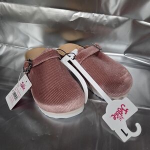 NWT Justice Kids Pink Velvet Clog - Slip-On Comfort